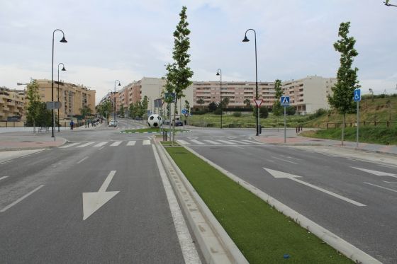 el-mercadillo-de-los-s-bados-se-traslada-a-la-avenida-mar-a-zambrano